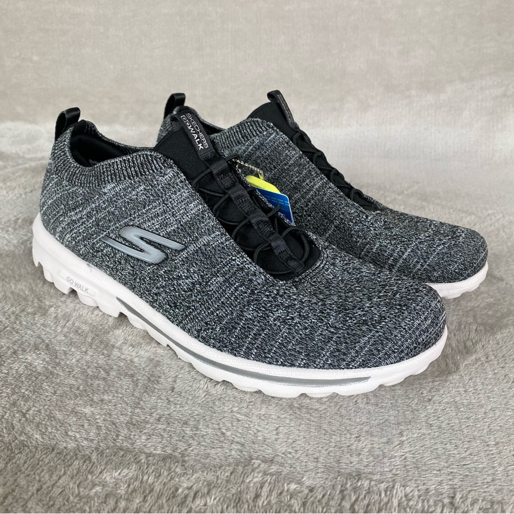 Skechers GOWalk‎ Travel Shoes Womens Size 11 Black Knit Slip On Sneakers NEW